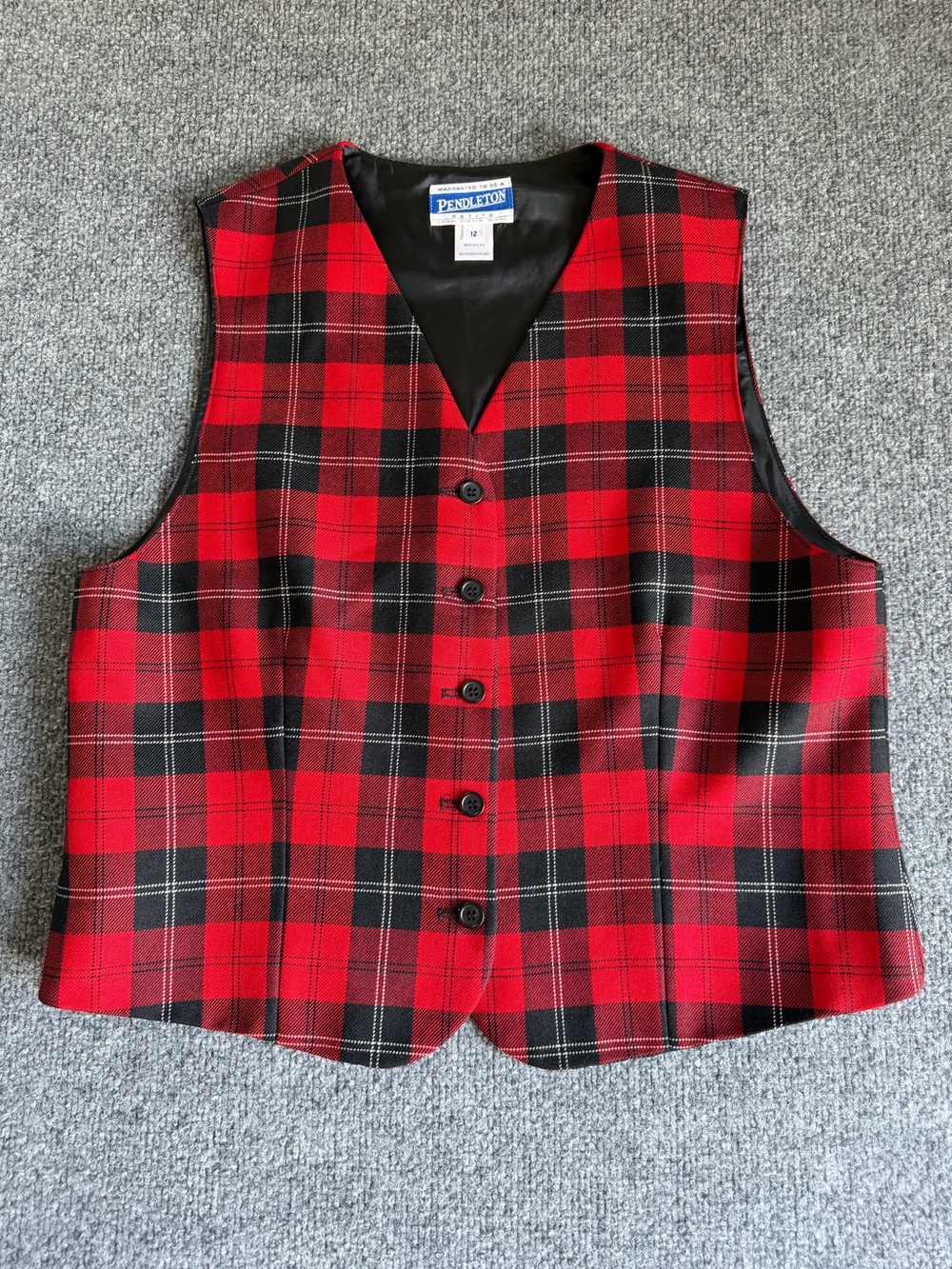Pendleton Red and Black Plaid Vest 12 Petite Virgin Wool Vintage